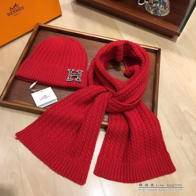 愛馬仕HERMES 新款兔絨加羊絨 百搭款帽子圍巾套裝 LLWJ8496